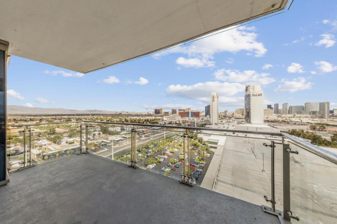 Appartamento Huge Modern Luxury 17 Floor Panoramic Corner With Open Balcony